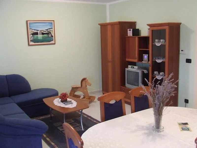 Apartments Zarecki Krov Pazin 0*,  Croatia